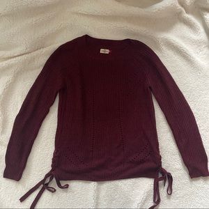 MEDIUM | SO Knit Sweater